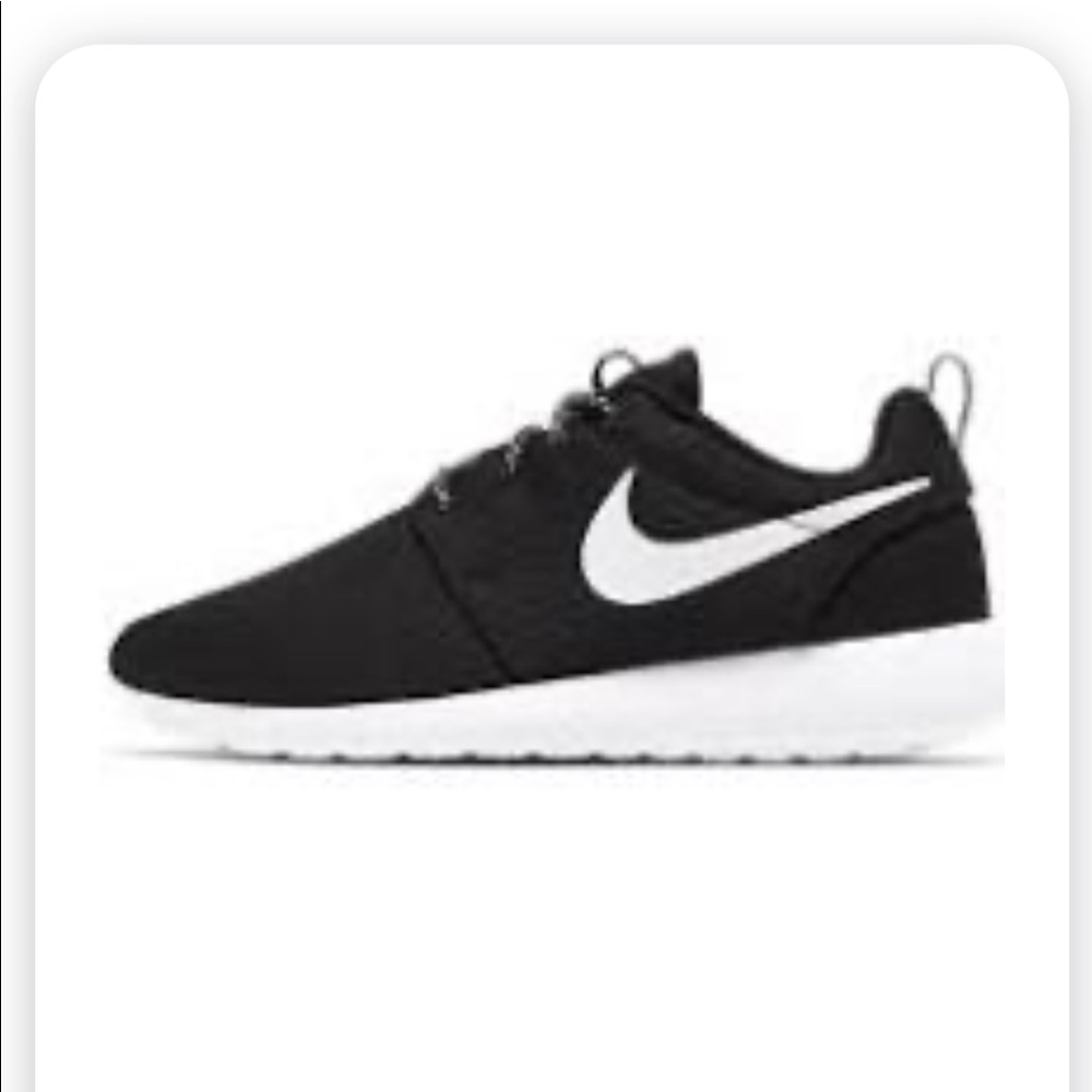 Brand new nike roshe